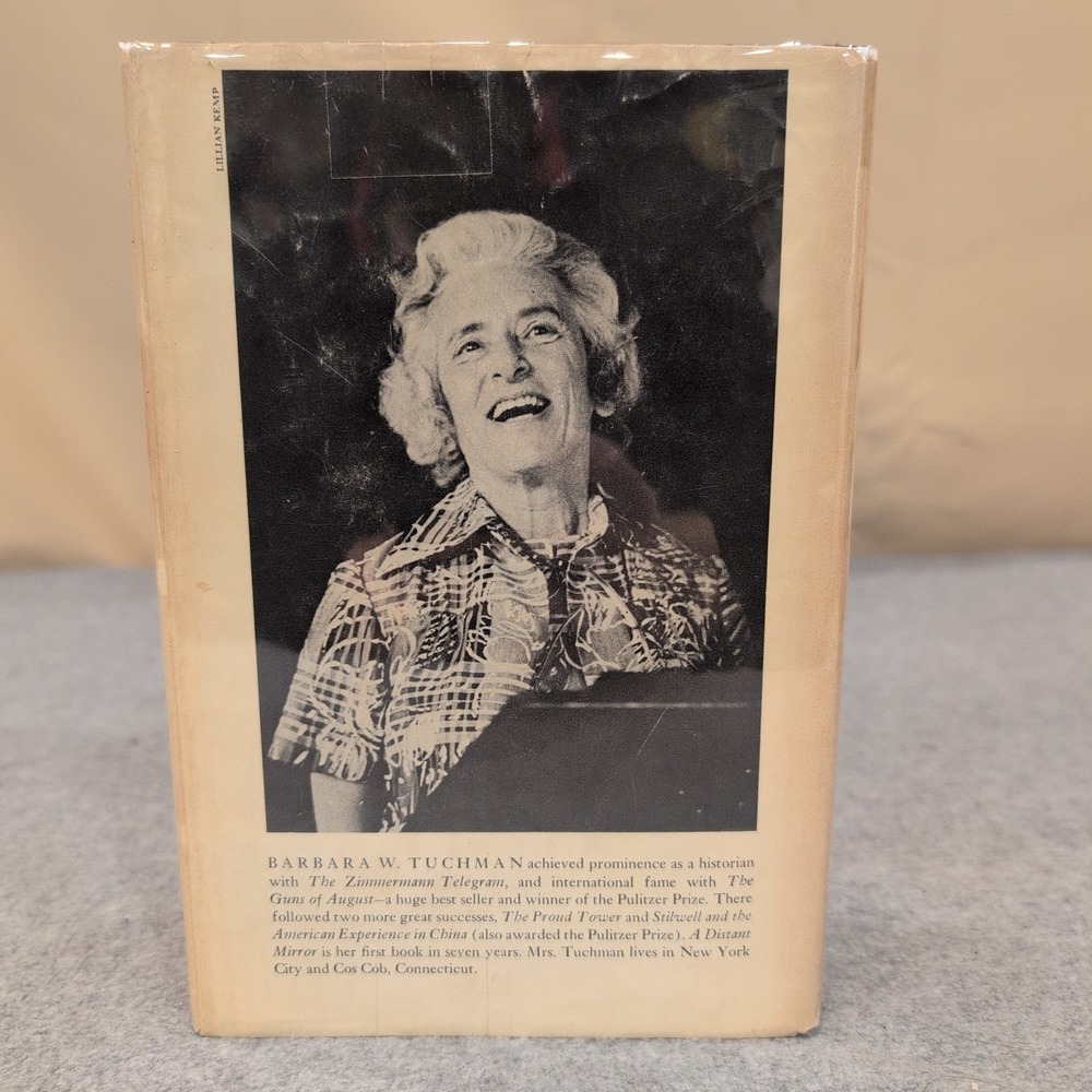A Distant Mirror The Calamitous 14th Century Barbara W Tuchman Hardcover History - Picture 3 of 5
